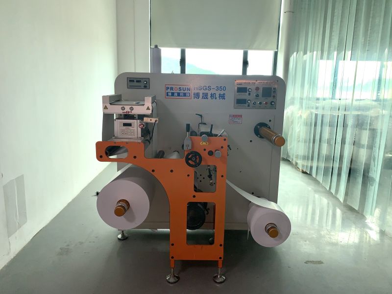High-speed slitting machine